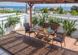 Narcissos Bay View Villa