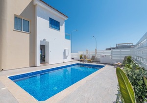 Narcissos Bay View Villa