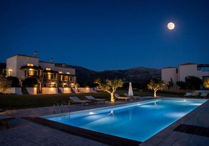 Neapoli Villas