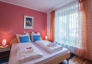 Near Kastav and Opatija, in the small village of Sroki, on the first floor is this charming vacation