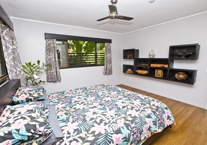 Nevaeh Holiday Home + Pool