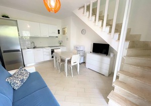 New two-story apartment in residence with shared pool, with parking space
