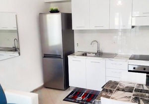 New two-story apartment in residence with shared pool, with parking space