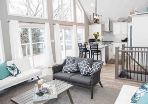 Newly Built Cottage with a Stunning View! (Upper level)