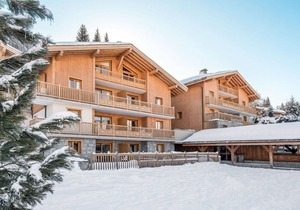 Nice apartment for 6 guests with pool, hot tub, WIFI, TV, terrace, pets allowed and parking