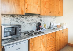 Nice apartment in Freixo de espada c