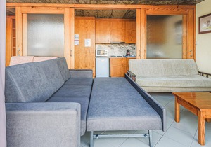 Nice apartment in Freixo de espada c