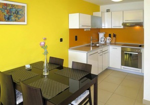 Nice apartment for 2 guests with A/C, WIFI, TV, terrace and parking
