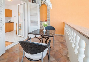 Nice apartment in Barbat na Rabu