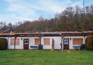 Nice apartment in Gräfendorf
