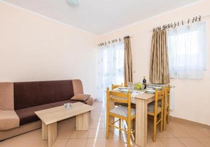 Nice Apartment In Matulji With Kitchen
