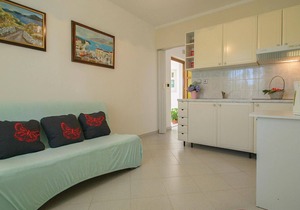 Nice apartment in Rabac with kitchen