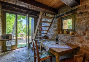Nice home in Villagrande di Monteco