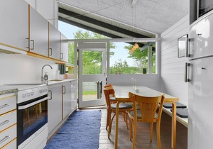Nice home in Aabenraa with WiFi