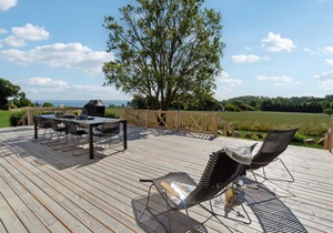 Nice home in Allinge with kitchen