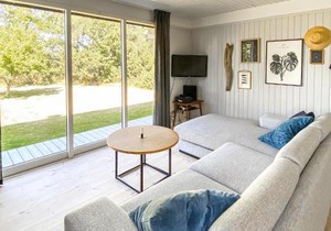 Nice Home In Samsø With Kitchen