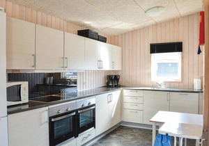 Nice home in Thyborøn