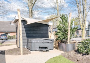 Nice home in Voorthuizen with WiFi