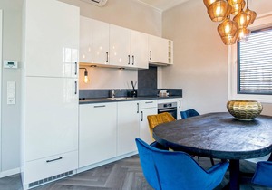 Nice home in Voorthuizen with kitchen