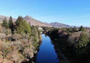 No 12 Old Manor Ballynahinch - sleeps 6 guests in 3 bedrooms