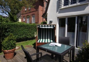 Noble. Stylish. Close to the beach. - The Villa 1903