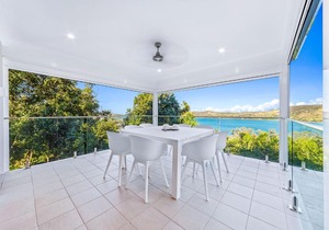 Oasis 22 - Hamilton Island