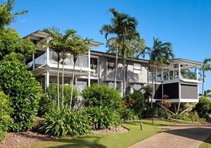 Oasis 25 Hamilton Island