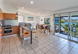 Oasis 3, Oasis 3 on Hamilton Island
