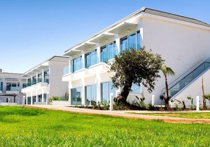 Ocean Suites Luxury Apartment - B1-101