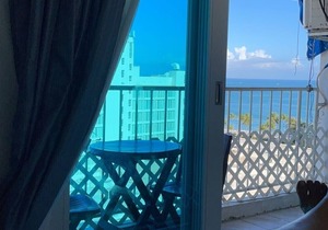 Ocean View with Balcony & Solar Generator Isla Verde nLOCATION-LOCATION-LOCATION