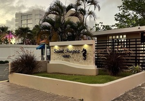 Ocean View with Balcony & Solar Generator Isla Verde nLOCATION-LOCATION-LOCATION