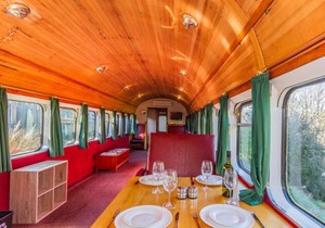 Ohakune Train Stay - Carriage A