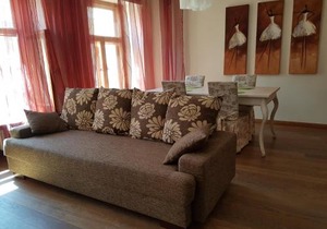 Old Town Apartment
