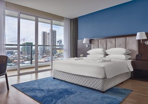 Olympia City Hotel by Dara