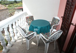 One bedroom apartment with balcony and sea view Punta križa, Cres (A-383-a)