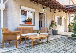One-Bedroom Apartment in Kastav