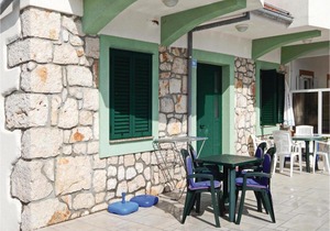 One-Bedroom Apartment in Simuni
