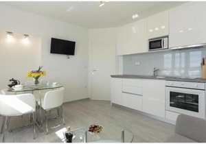 One-Bedroom Apartment In Solin