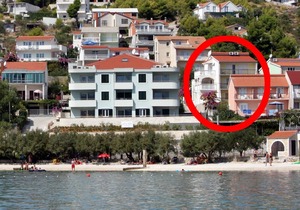One bedroom apartment with balcony and sea view Marina, Trogir (A-10003-a)