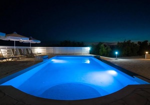 Oniros by Prestige Bookings