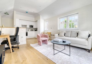 Open plan Waterloo, 1BR, New build, terrace, by Blueground