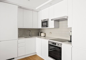 Open plan Waterloo, 2BR, New build, terrace, by Blueground