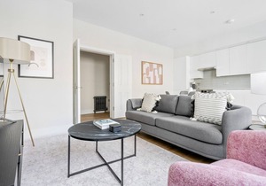 Open plan Waterloo, 2BR, New build, terrace, by Blueground