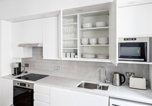Open plan Waterloo, 2BR, New build, terrace, by Blueground