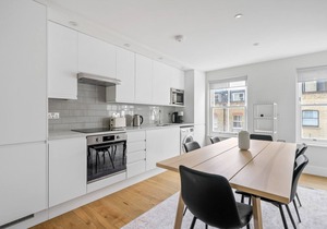 Open plan Waterloo, 2BR, New build, terrace, by Blueground