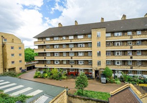 Open plan Waterloo, 2BR, New build, terrace, by Blueground