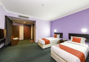 OYO 472 Comfort Hotel 1