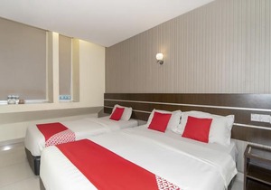 Oyo 89944 Stay Inn
