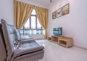 OYO Home 89458 Amazing 2br D'summit Residence