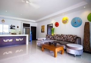 Pacotte 3BR private pool villa & garden